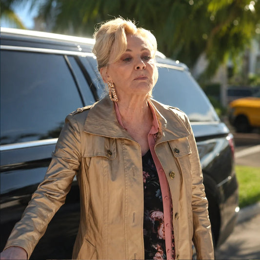 Hacks S05 Jean Smart Coat