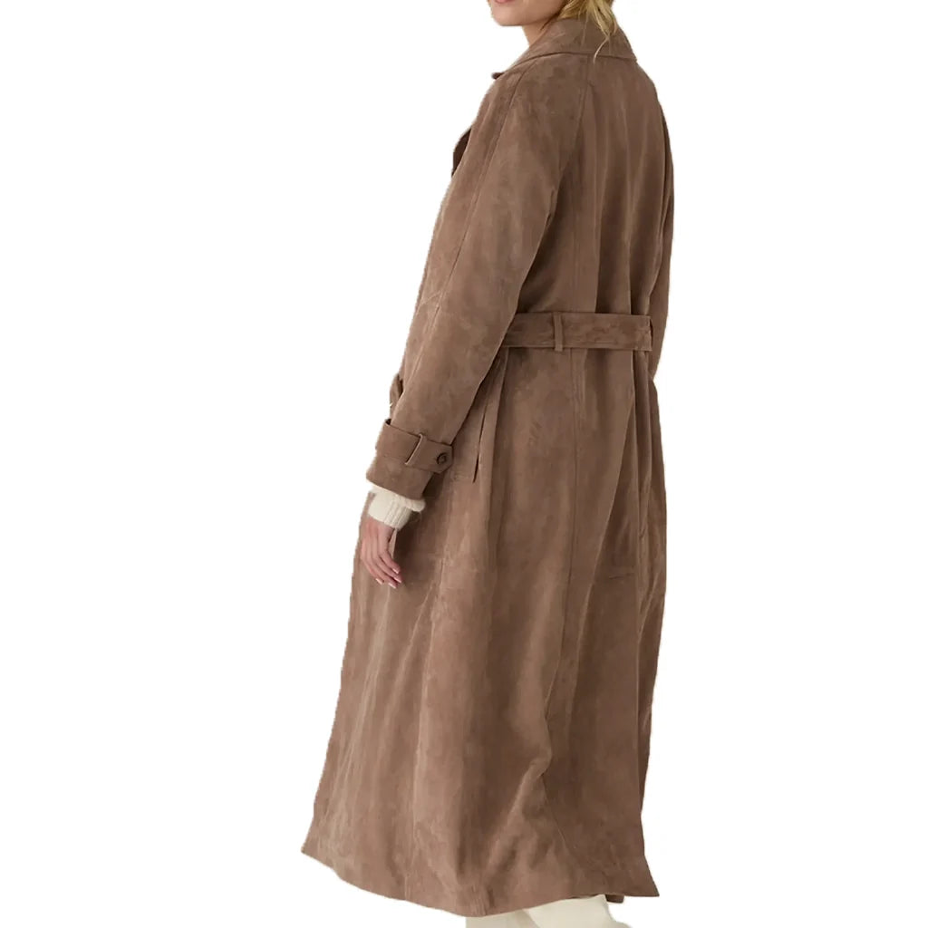 Law and Order SVU S27 Mariska Hargitay Brown Coat