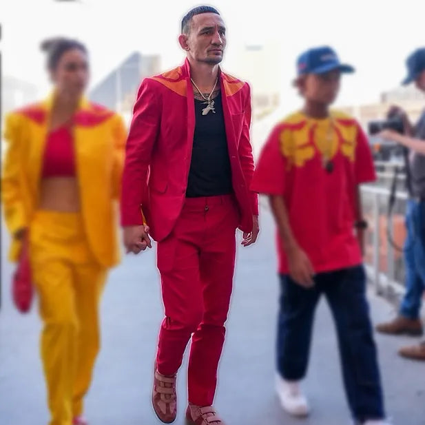 Max Holloway UFC 329 Suit