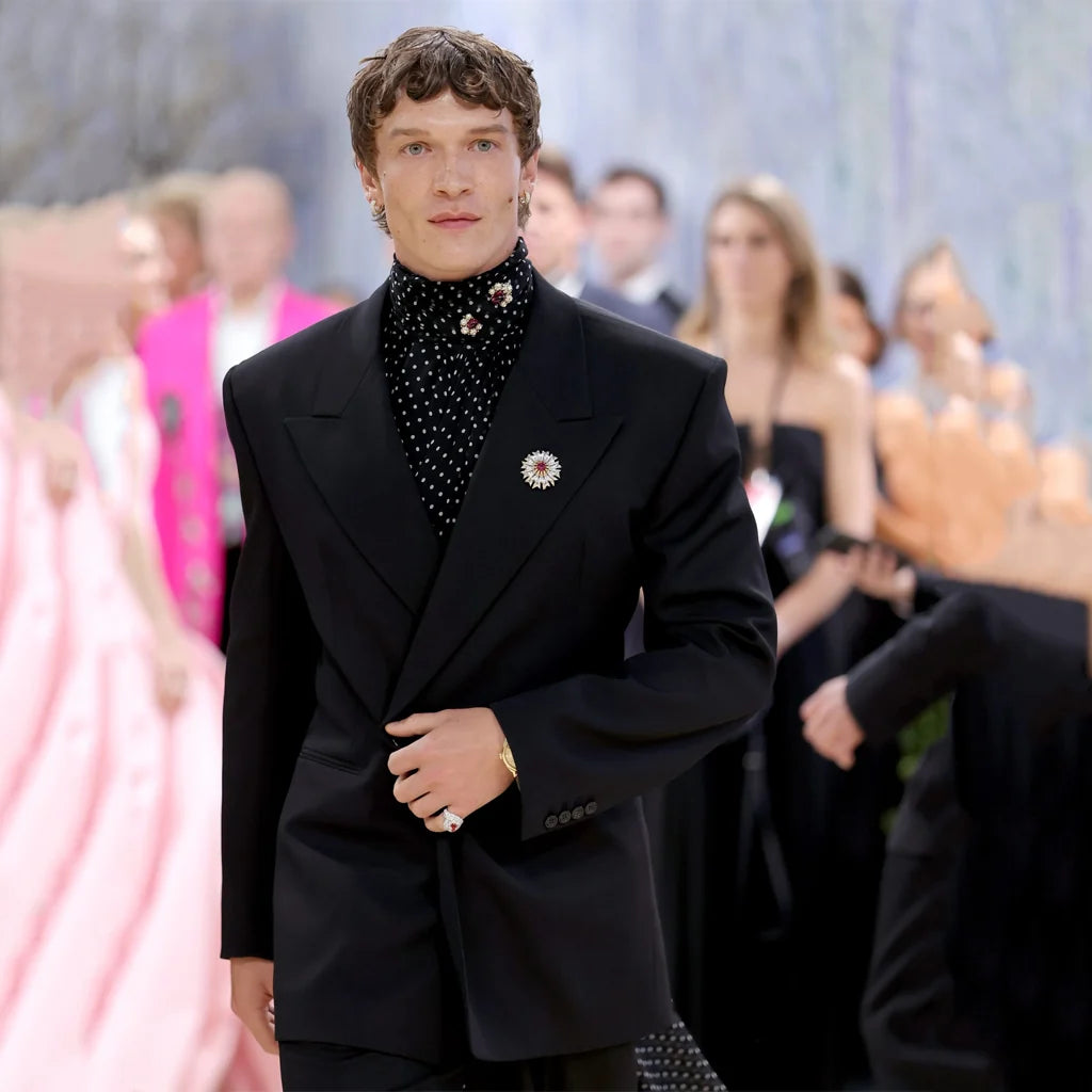 Connor Storrie Met Gala Black Blazer