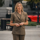 Running Point S02 Kate Hudson Blazer